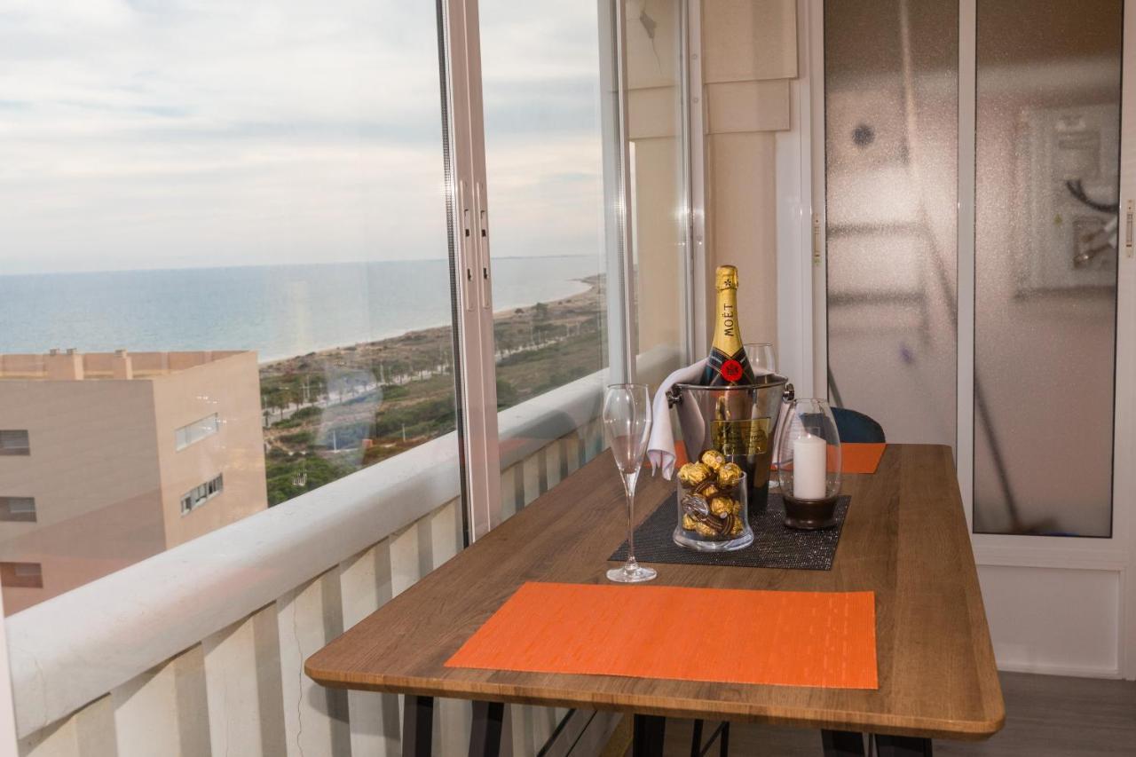 Vistas Al Mar Apartment Arenales del Sol Exterior photo